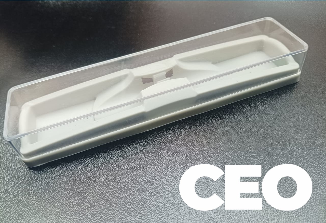 CEO - Pen Box